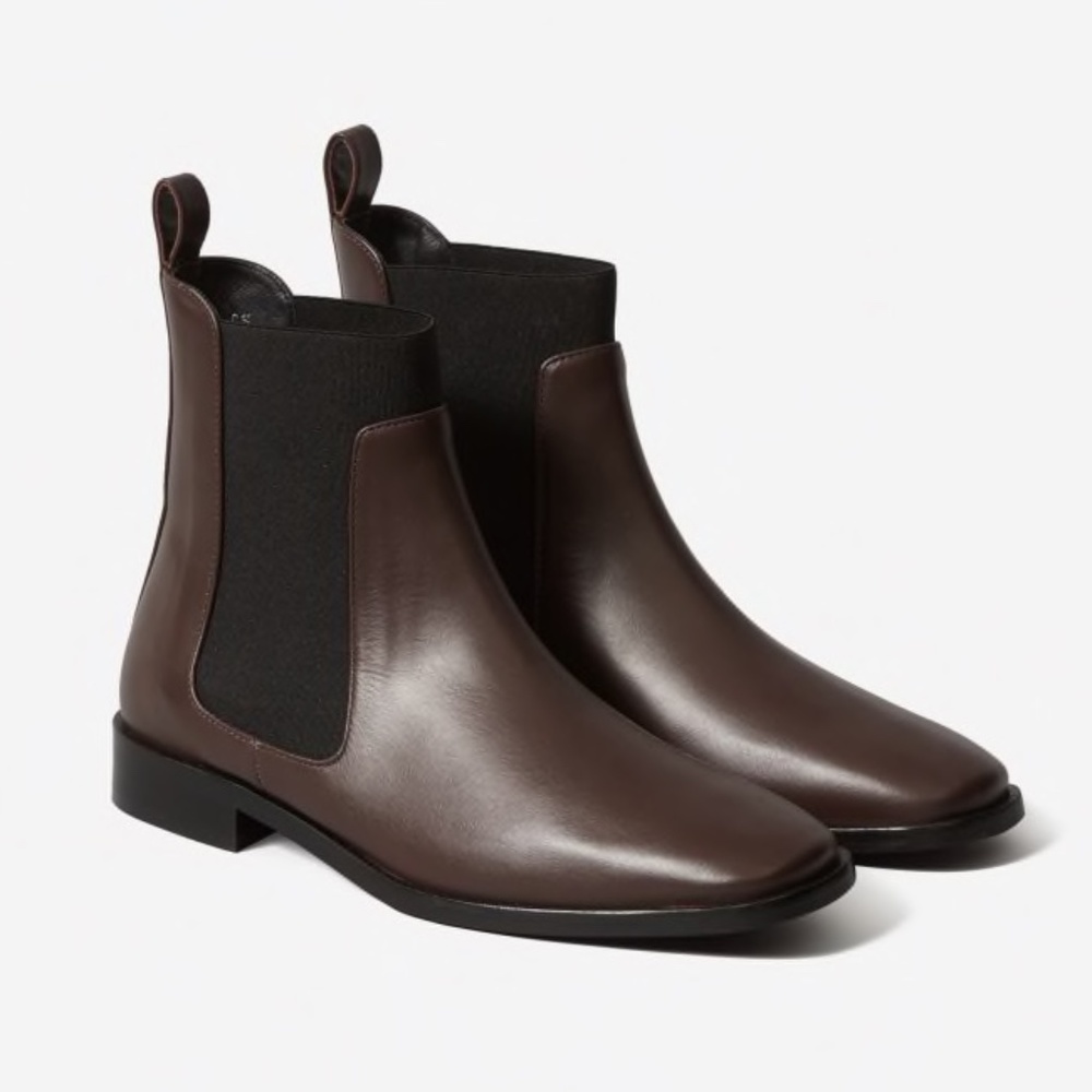 RARE The Italian Leather Square Toe Chelsea Boot in Brown/Black - Picture 2 of 11
